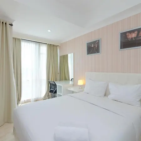 Homey And Comfy Studio Room At Menteng Park Apartment By Travelio